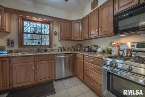 1534 Deer Path, Metamora, IL 61548 photo 25