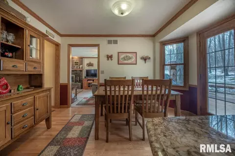 1534 Deer Path, Metamora, IL 61548 photo 27