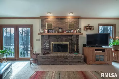 1534 Deer Path, Metamora, IL 61548 photo 17
