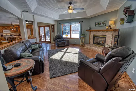 3812 S Wheatfield Way, Mapleton, IL 61547 photo 4