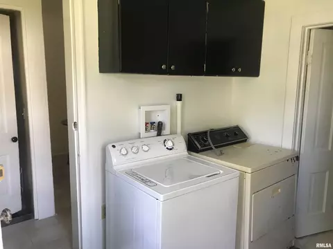 916 E Murray St, Macomb, IL 61455 photo 12