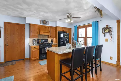 318 Pinecrest, Germantown Hills, IL 61548 photo 12
