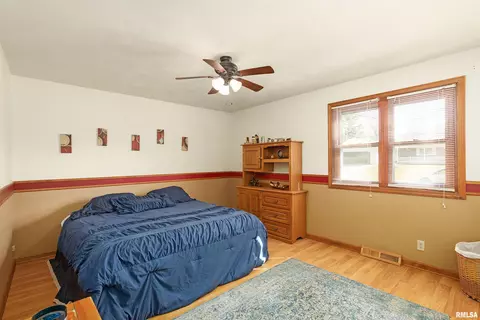 318 Pinecrest, Germantown Hills, IL 61548 photo 30
