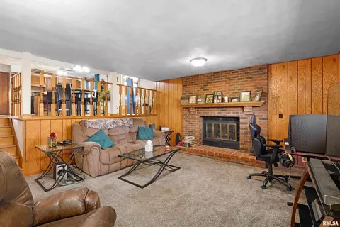 318 Pinecrest, Germantown Hills, IL 61548 photo 37