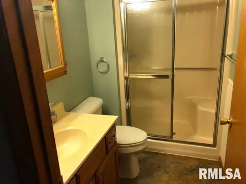 2013 Oakmont Ct, Macomb, IL 61455 photo 15