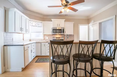 416 E Chatham St, Metamora, IL 61548 photo 5