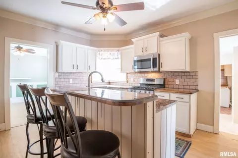 416 E Chatham St, Metamora, IL 61548 photo 9