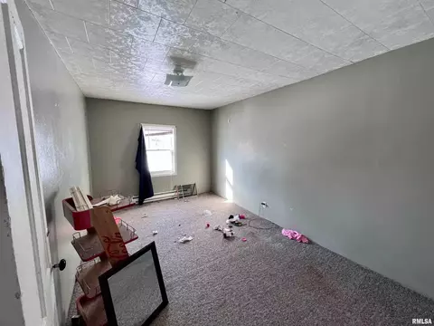 326 W Calhoun St, Macomb, IL 61455 photo 17