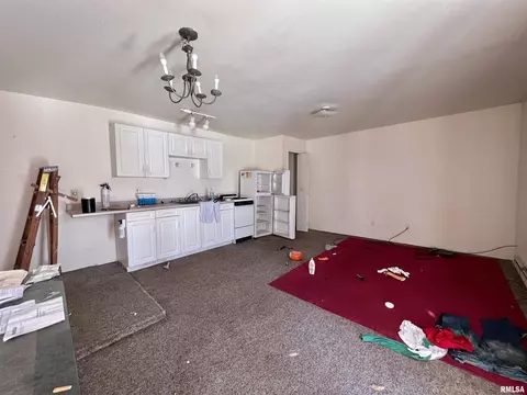 326 W Calhoun St, Macomb, IL 61455 photo 15