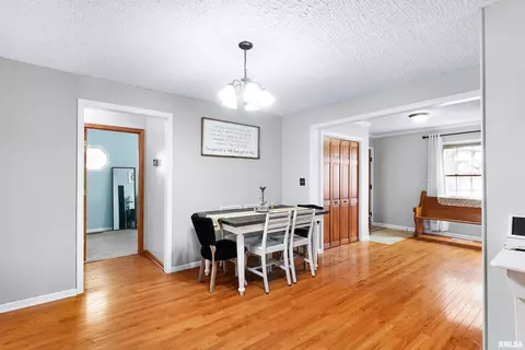 106 S Creamery St, Eureka, IL 61530 photo 11