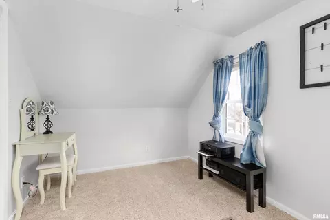106 S Creamery St, Eureka, IL 61530 photo 33