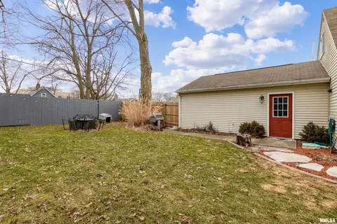 106 S Creamery St, Eureka, IL 61530 photo 48