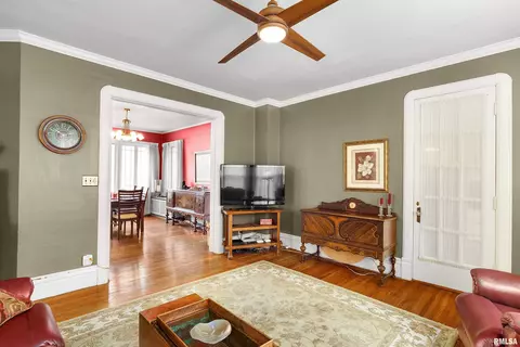 303 S Darst St, Eureka, IL 61530 photo 18