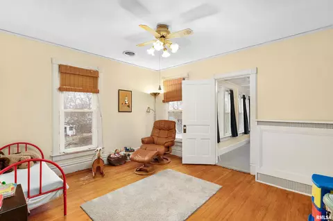 303 S Darst St, Eureka, IL 61530 photo 30