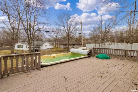 303 S Darst St, Eureka, IL 61530 photo 39