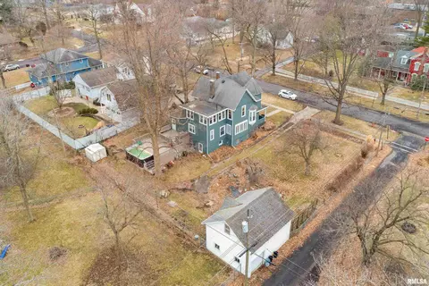303 S Darst St, Eureka, IL 61530 photo 45