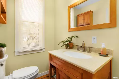 303 S Darst St, Eureka, IL 61530 photo 25