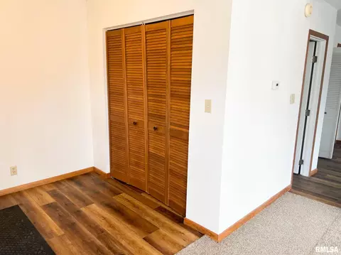 213 Shaft St, Eureka, IL 61530 photo 5