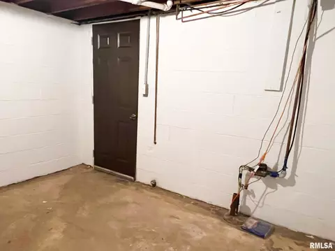 213 Shaft St, Eureka, IL 61530 photo 31