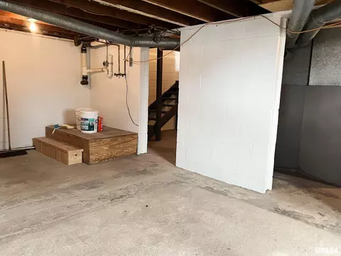 213 Shaft St, Eureka, IL 61530 photo 29