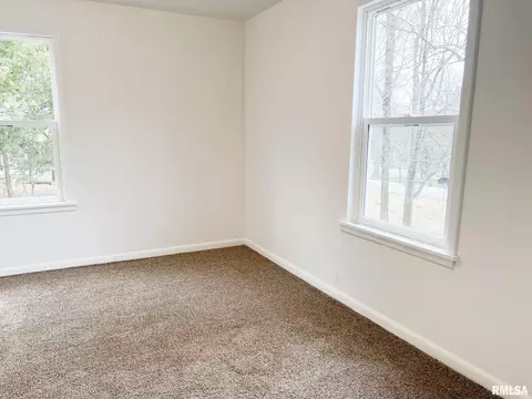 213 Shaft St, Eureka, IL 61530 photo 25