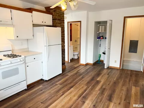 213 Shaft St, Eureka, IL 61530 photo 15