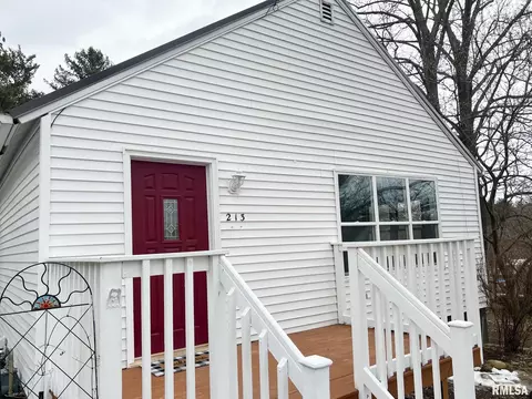 213 Shaft St, Eureka, IL 61530 photo 2