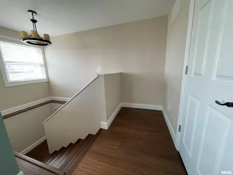 421 S Ward St, Macomb, IL 61455 photo 26