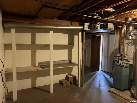 426 W Orchard St, Macomb, IL 61455 photo 25