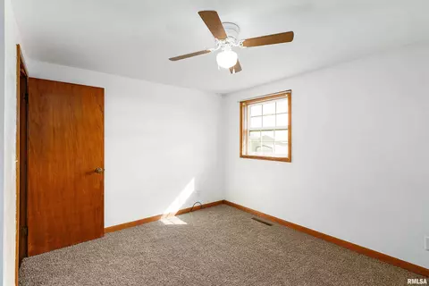 206 E 2nd St, Mackinaw, IL 61755 photo 13