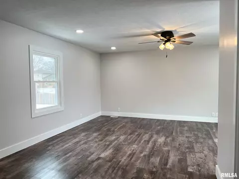 1020 E Madison St, Morton, IL 61550 photo 27