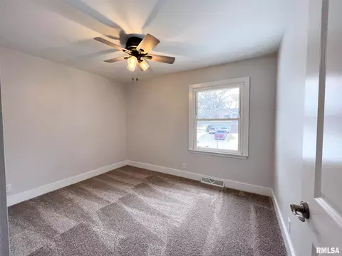 1020 E Madison St, Morton, IL 61550 photo 18
