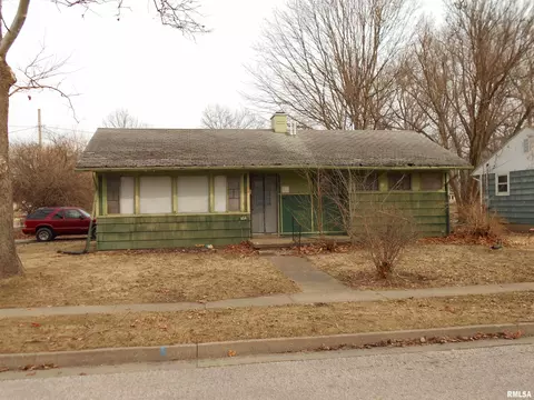 804 E Jefferson St, Macomb, IL 61455 photo 1