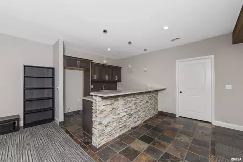 927 S Copperpoint Dr, Dunlap, IL 61525 photo 39