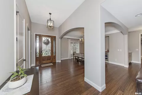 927 S Copperpoint Dr, Dunlap, IL 61525 photo 8