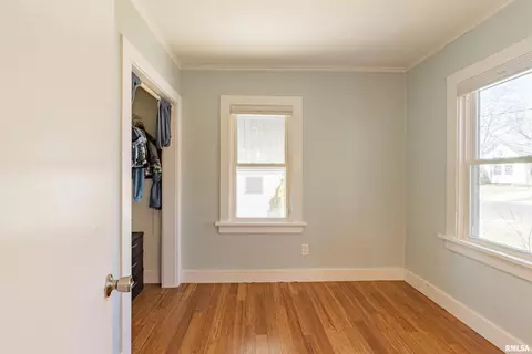 426 E Pasadena Ave, Peoria, IL 61603 photo 6