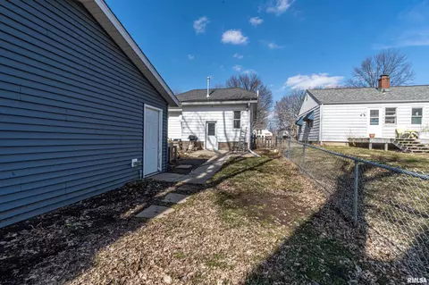426 E Pasadena Ave, Peoria, IL 61603 photo 18