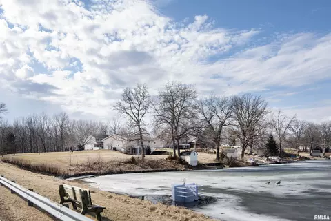 10113 W Guinivere Dr, Mapleton, IL 61547 photo 3
