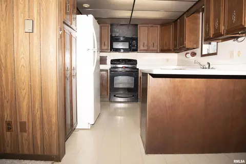 10113 W Guinivere Dr, Mapleton, IL 61547 photo 6