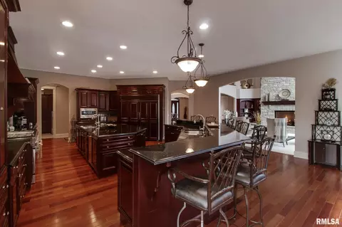 2215 W Augusta Dr, Dunlap, IL 61525 photo 25