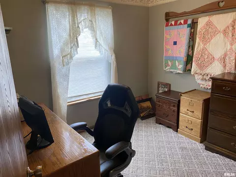 714 S 6th Ave, Canton, IL 61520 photo 18