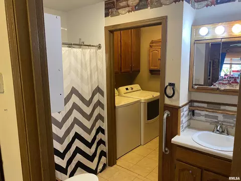 714 S 6th Ave, Canton, IL 61520 photo 12