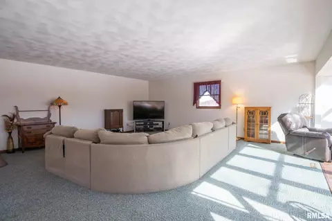10304 W Lake Camelot Dr, Mapleton, IL 61547 photo 15