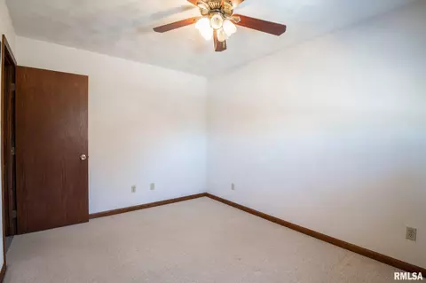 10304 W Lake Camelot Dr, Mapleton, IL 61547 photo 32