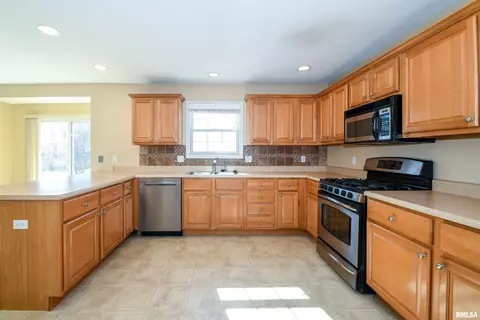 5716 W Brookmere St, Edwards, IL 61528 photo 17