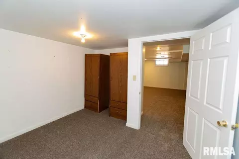 105 S Hamilton St, Eureka, IL 61530 photo 34