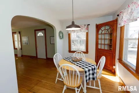 105 S Hamilton St, Eureka, IL 61530 photo 15