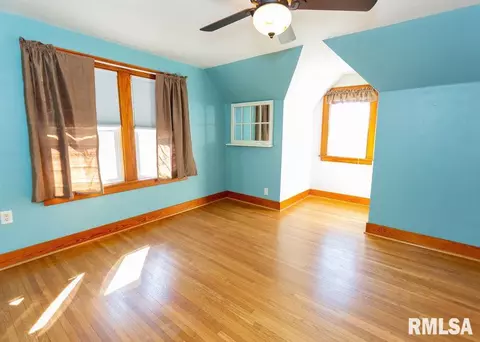 105 S Hamilton St, Eureka, IL 61530 photo 27