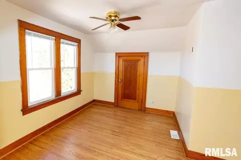 105 S Hamilton St, Eureka, IL 61530 photo 30