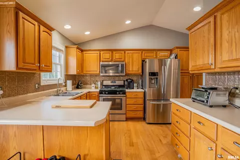 1507 Willow Dr, Washington, IL 61571 photo 10
